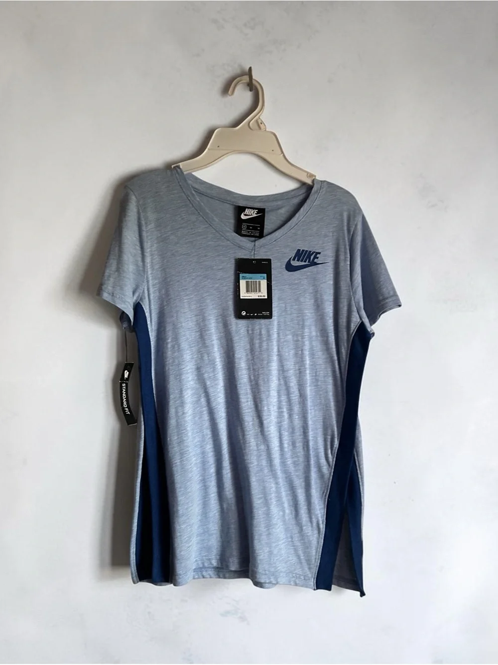 Nike Girls Size M Light Blue & Navy Short Sleeve Tee